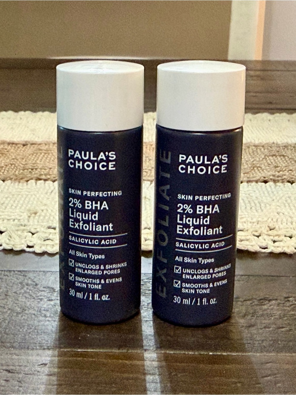 Paula's Choice 2% BHA Liquid Exfoliant - Navy Bottle, White Cap